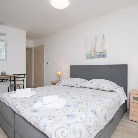 Bety Appartement Dugi Rat